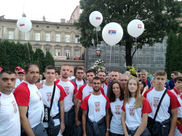 Srpski tim na otvaranju Svetskog prvenstva Small